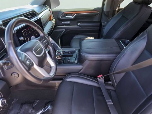 Used 2023 GMC Sierra 1500 Denali w/ Denali Reserve Package AWD/4WD image 11