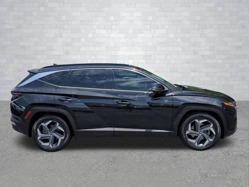 Used 2022 Hyundai Tucson Limited FWD image 3