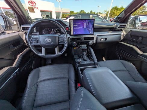 Used 2025 Toyota 4Runner TRD Sport Premium AWD/4WD image 13