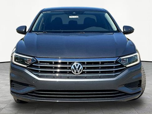Used 2021 Volkswagen Jetta SEL FWD image 2
