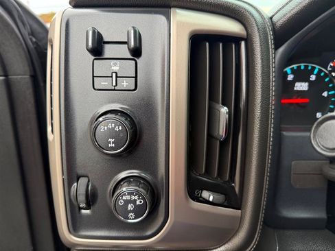 Used 2019 GMC Sierra 2500 Denali image 40