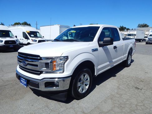 Used 2020 Ford F150 XLT RWD image 1
