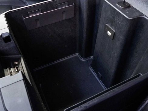 Used 2019 Chevrolet Silverado 1500 High Country w/ Technology Package image 21