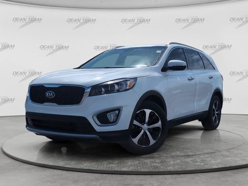 Used 2018 Kia Sorento EX FWD image 4
