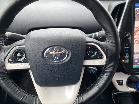 Used 2017 Toyota Prius Prime Premium w/ Carpet Mat Package image 13