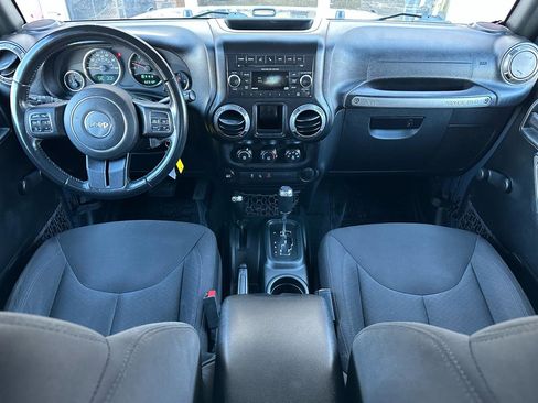 Used 2018 Jeep Wrangler Sport image 10