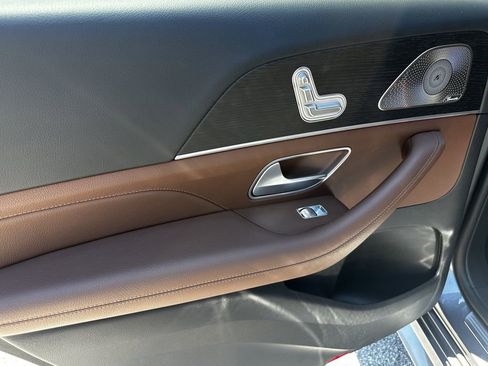 Certified 2024 Mercedes-Benz GLS 450 4MATIC image 25