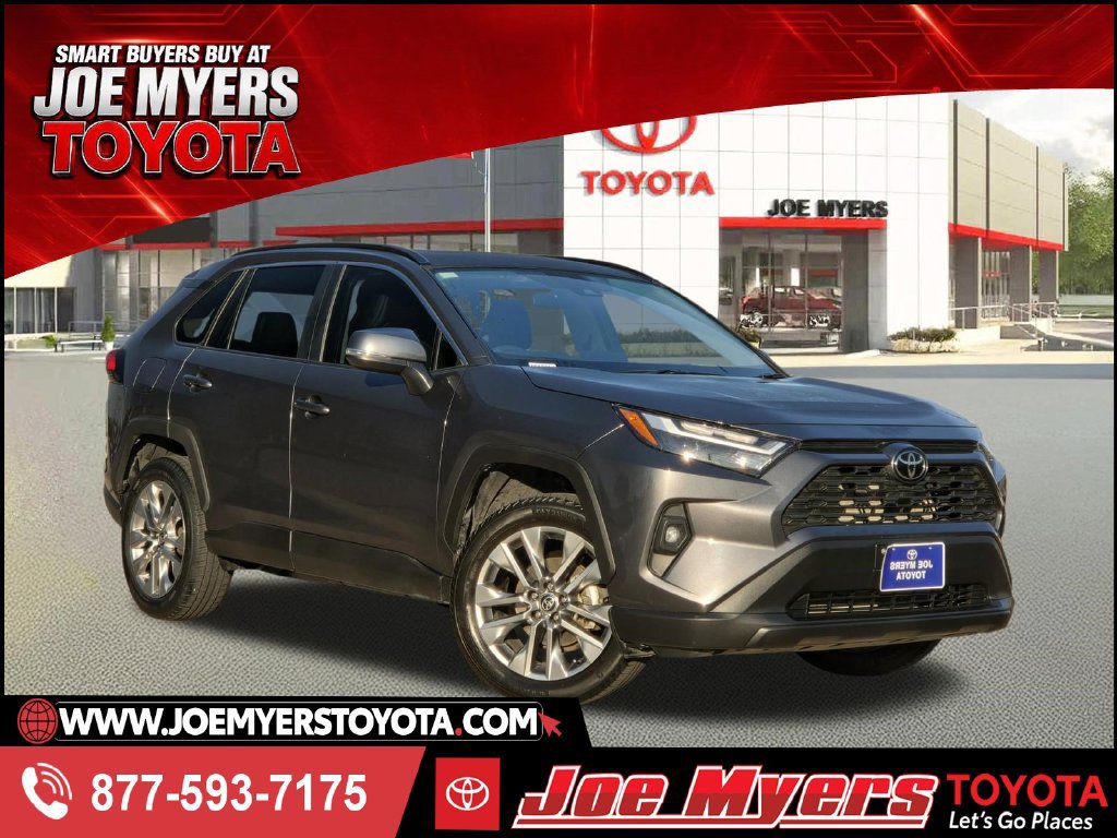 Used 2025 Toyota RAV4 XLE Premium FWD image 1