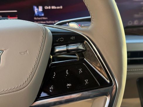 Used 2026 Cadillac Escalade Platinum Sport image 16