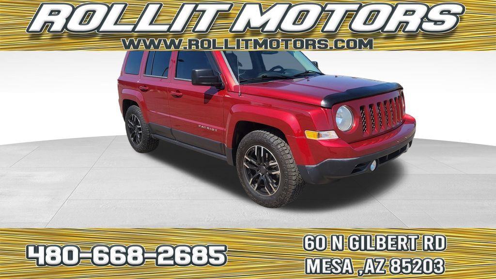 Used 2014 Jeep Patriot Latitude FWD image 1