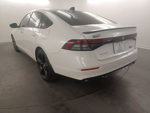 Used 2024 Honda Accord Sport image 5