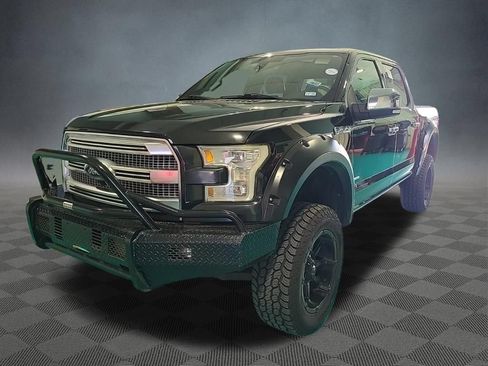 Used 2015 Ford F150 Platinum w/ Equipment Group 701A Luxury AWD/4WD image 2