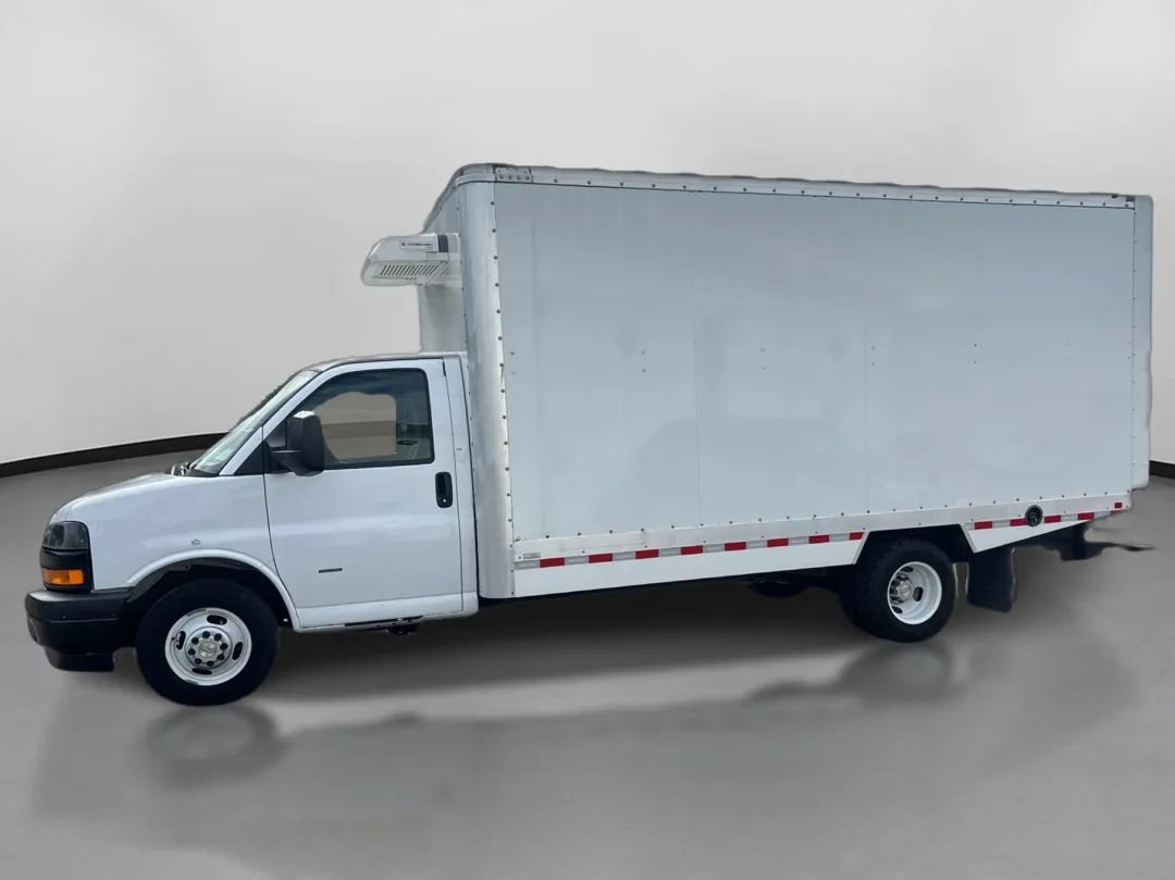 Used 2024 Chevrolet Express 3500 w/ Power Convenience Package RWD image 5