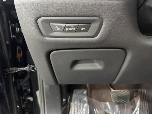 New 2026 BMW X5 xDrive50e image 30