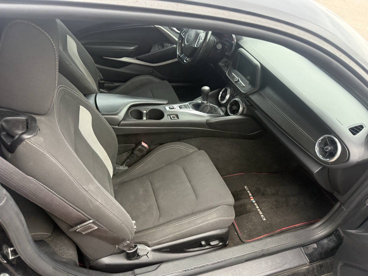Used 2016 Chevrolet Camaro LT RWD image 14
