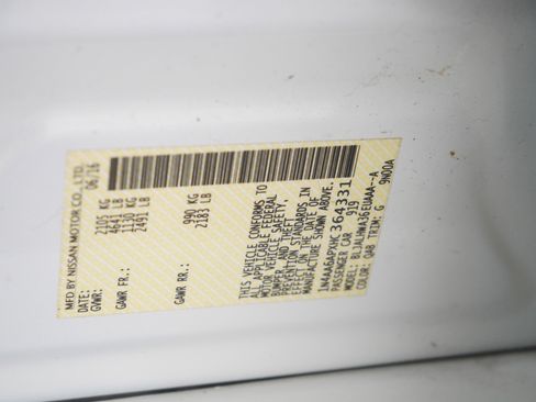 Used 2017 Nissan Maxima Platinum image 28