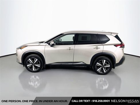 Certified 2023 Nissan Rogue Platinum w/ Platinum Premium Package image 8