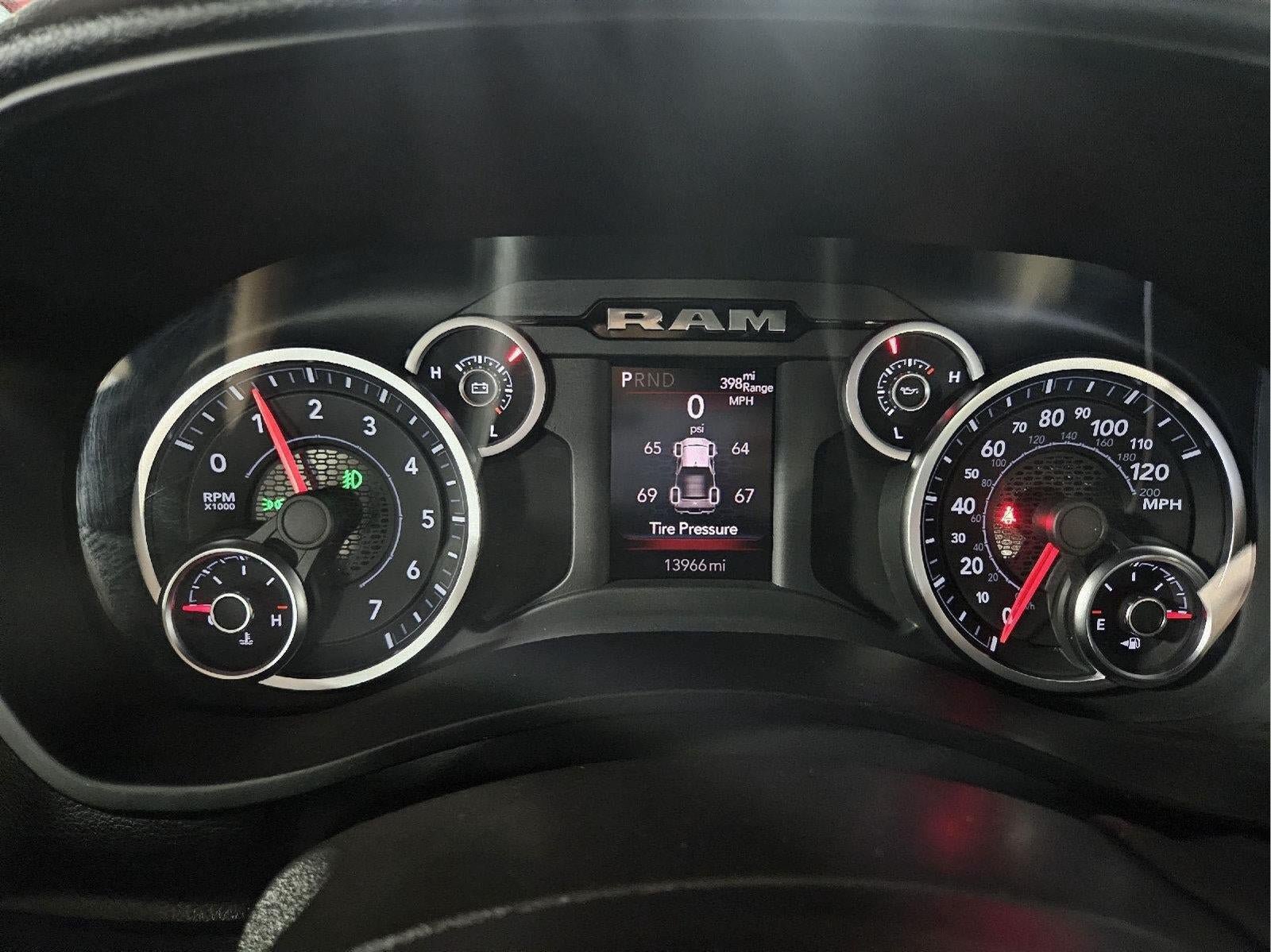 Used 2026 RAM 2500 Big Horn AWD/4WD image 15