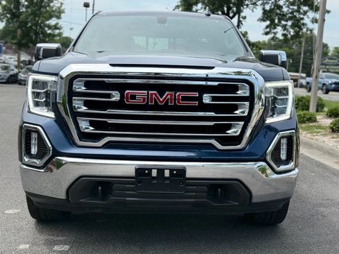 Used 2022 GMC Sierra 1500 SLT w/ SLT Convenience Package AWD/4WD image 9