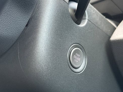 Used 2021 Volkswagen ID.4 Pro w/ ID.4 Protection Package (IPT) image 25