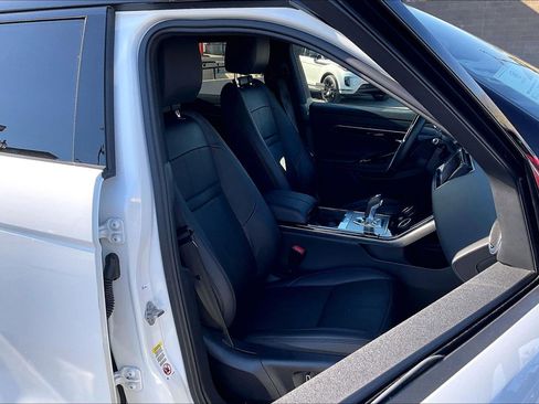 Used 2022 Land Rover Range Rover Evoque S image 7