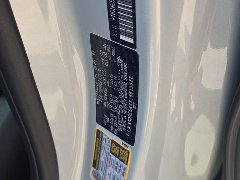 New 2026 Kia Carnival SX FWD image 36