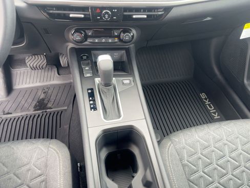 New 2026 Nissan Kicks SV w/ Cold Weather Package image 17