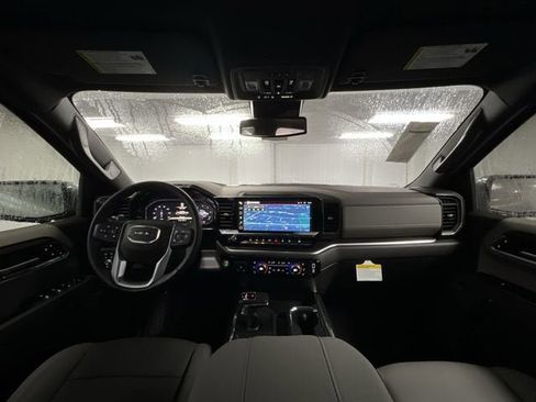 New 2026 GMC Sierra 1500 SLT w/ SLT Premium Plus Package image 21