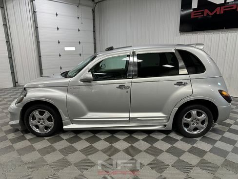 Used 2001 Chrysler PT Cruiser image 2