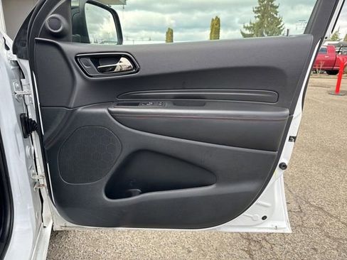 Used 2024 Dodge Durango GT image 11