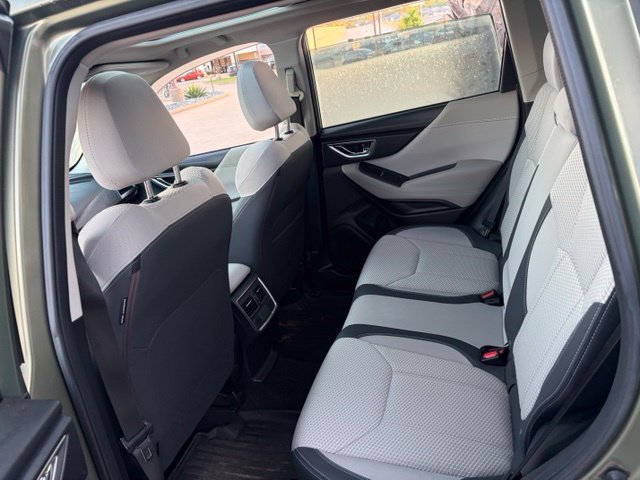 Used 2019 Subaru Forester Premium AWD/4WD image 13