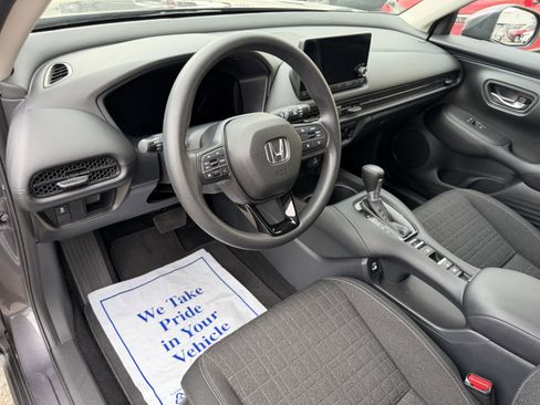 Certified 2023 Honda HR-V LX image 13