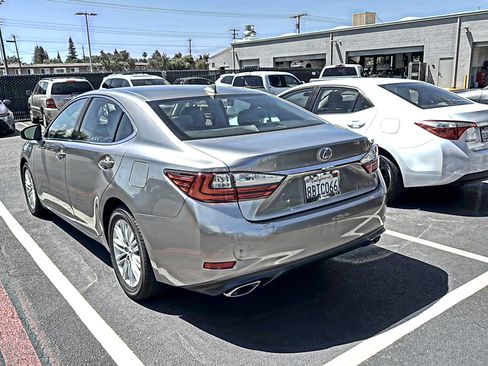 Used 2018 Lexus ES 350 FWD image 8