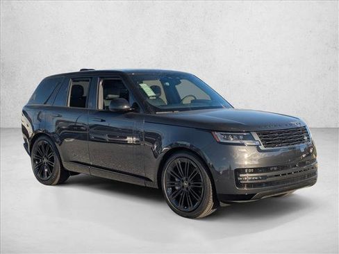 New 2025 Land Rover Range Rover SE image 7