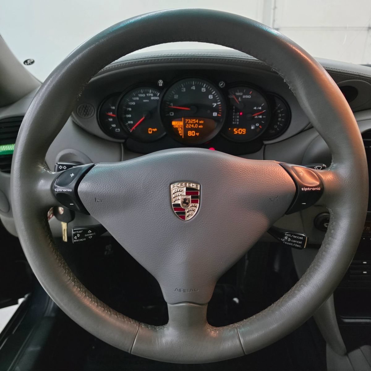 Used 2004 Porsche 911 GT3 RS image 18