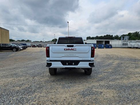 New 2026 GMC Sierra 2500 Denali w/ Denali Reserve Package AWD/4WD image 5