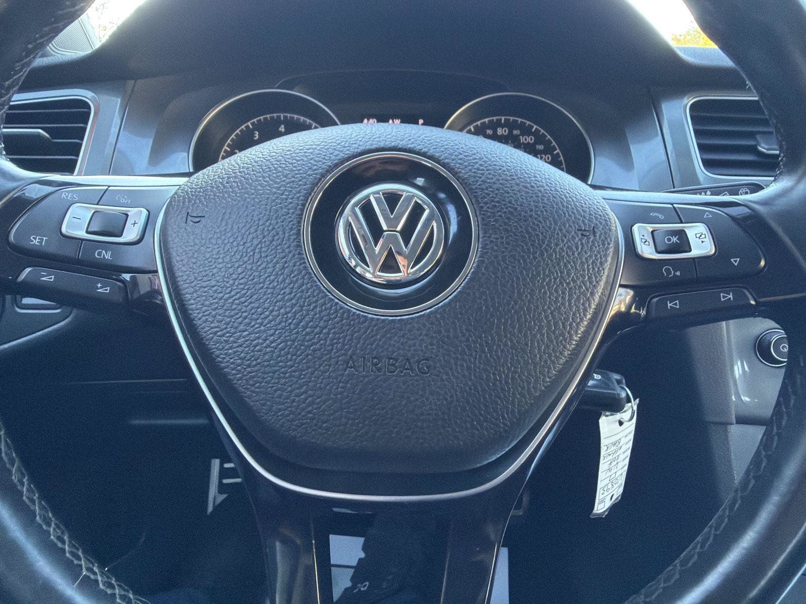 Used 2017 Volkswagen Golf Alltrack SEL AWD/4WD image 14