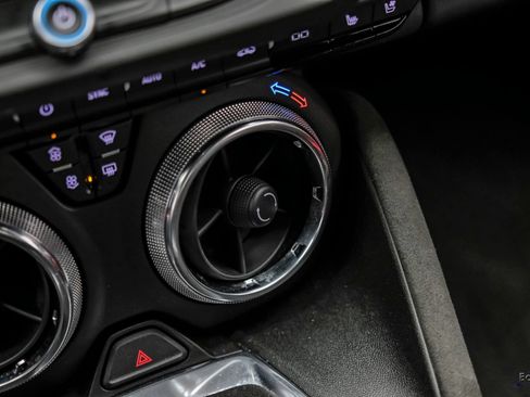 Used 2018 Chevrolet Camaro ZL1 RWD image 66