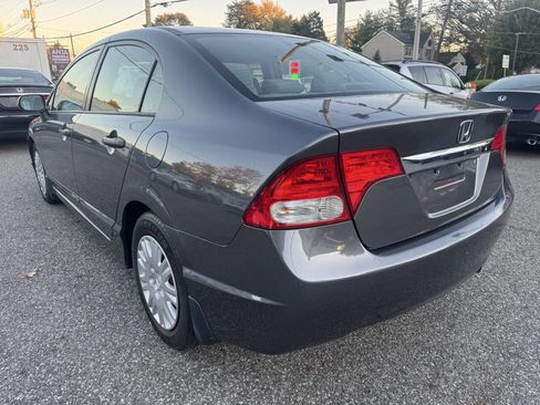 Used 2009 Honda Civic DX-VP image 5