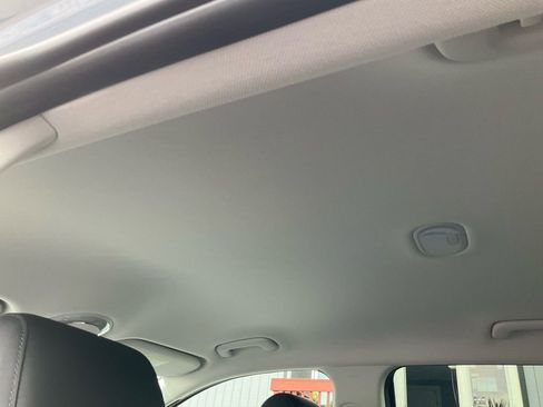 Used 2025 Hyundai Ioniq 5 SEL image 32