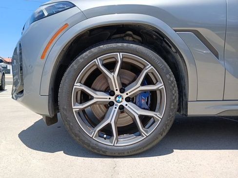 Used 2024 BMW X6 M60i w/ Dynamic Handling Package AWD/4WD image 5