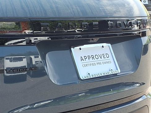 Certified 2025 Land Rover Range Rover Evoque S image 19