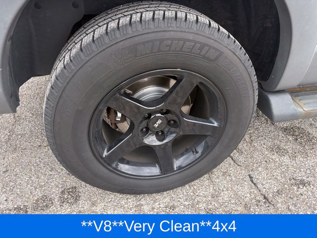 Used 2006 Ford Explorer XLT AWD/4WD image 14