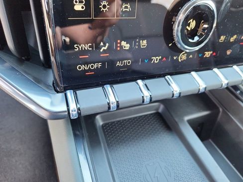 New 2026 GMC Acadia AT4 w/ Super Cruise Package image 16