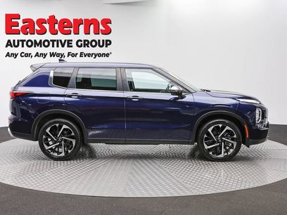 Used 2023 Mitsubishi Outlander SE