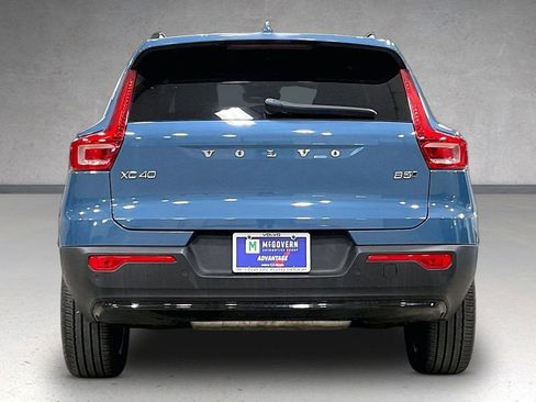 Certified 2023 Volvo XC40 B5 Plus w/ Climate Package AWD/4WD image 5