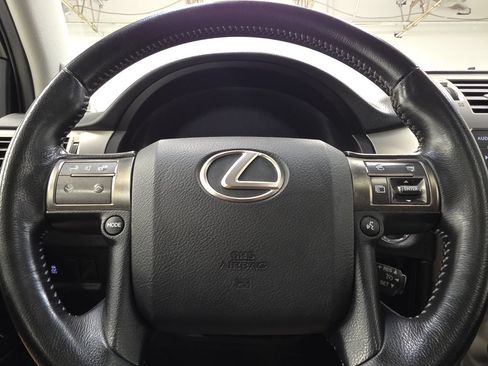 Used 2015 Lexus GX 460 AWD/4WD image 33