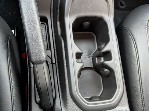 New 2026 Jeep Wrangler Unlimited Sport AWD/4WD image 19
