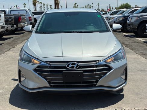 Used 2019 Hyundai Elantra SEL FWD image 14