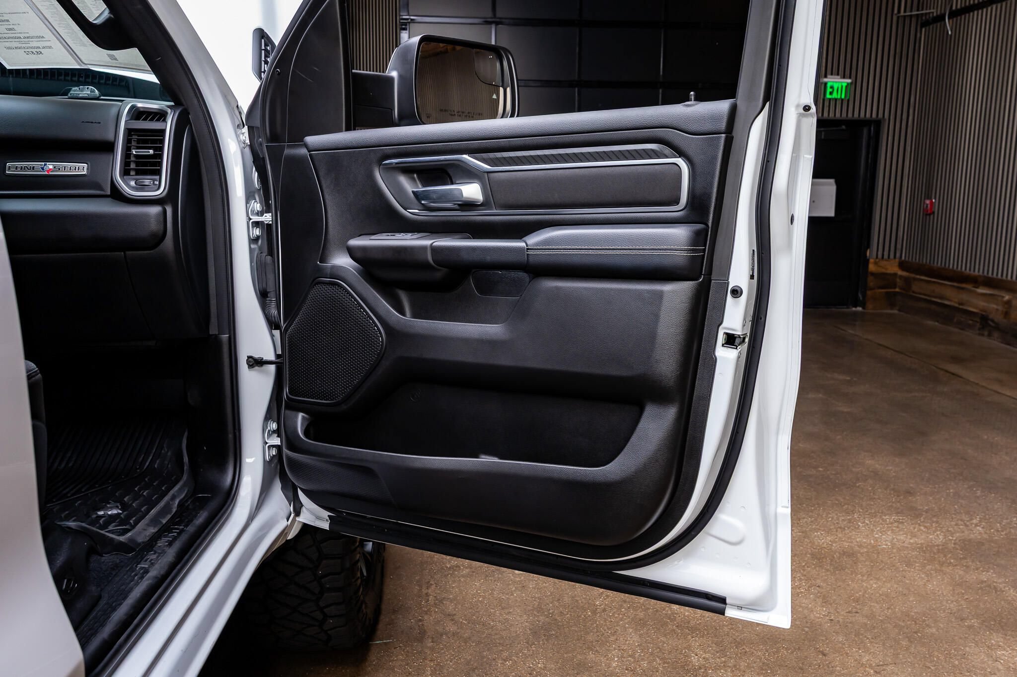 Used 2026 RAM 1500 Lone Star AWD/4WD image 36